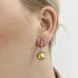 Сережки Style Avenue з золотою перлиною на англійській застібці